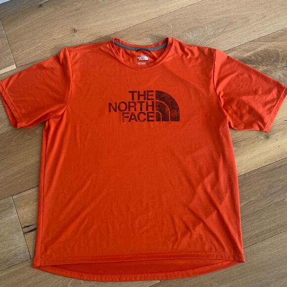 Men’s The North Face Active Fit Flash Dry T Shirt - Picture 1 of 5